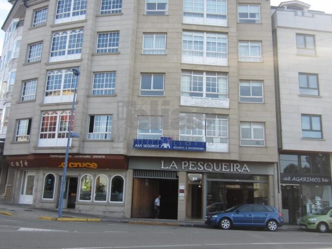 Premises for rent in Ponteceso