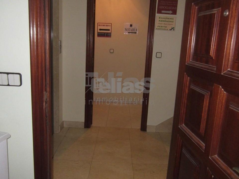 Premises for rent in Ponteceso