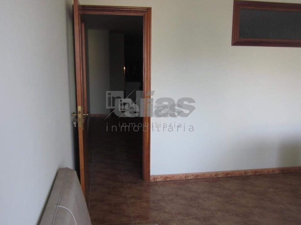 Premises for rent in Ponteceso
