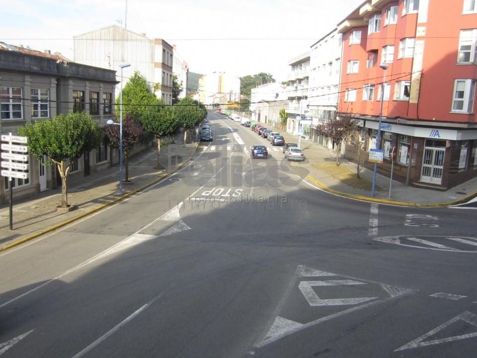 Premises for rent in Ponteceso