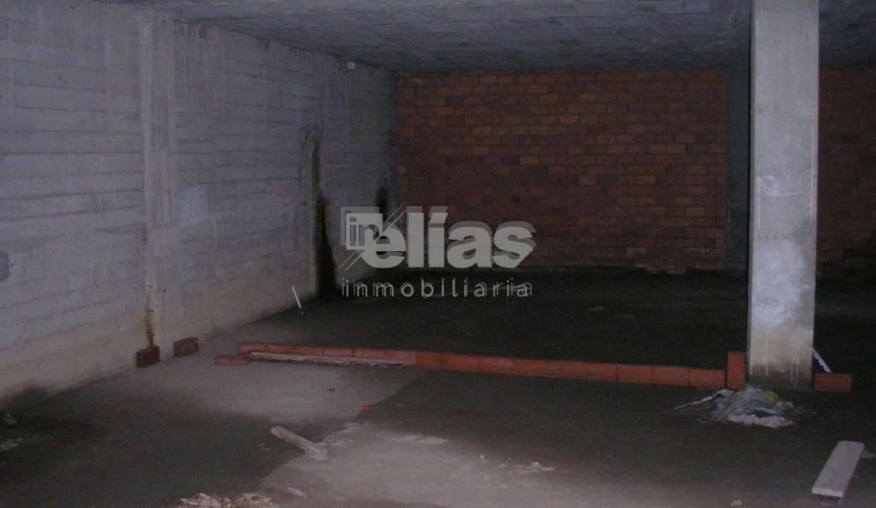 Locaux à louer à Baio