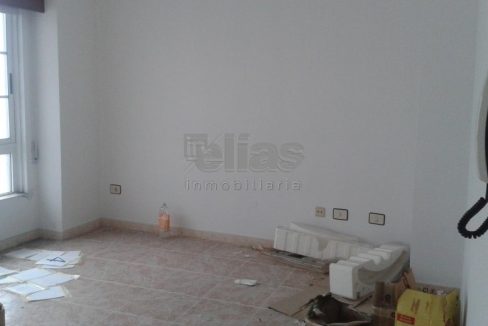 Local en venta en Baio