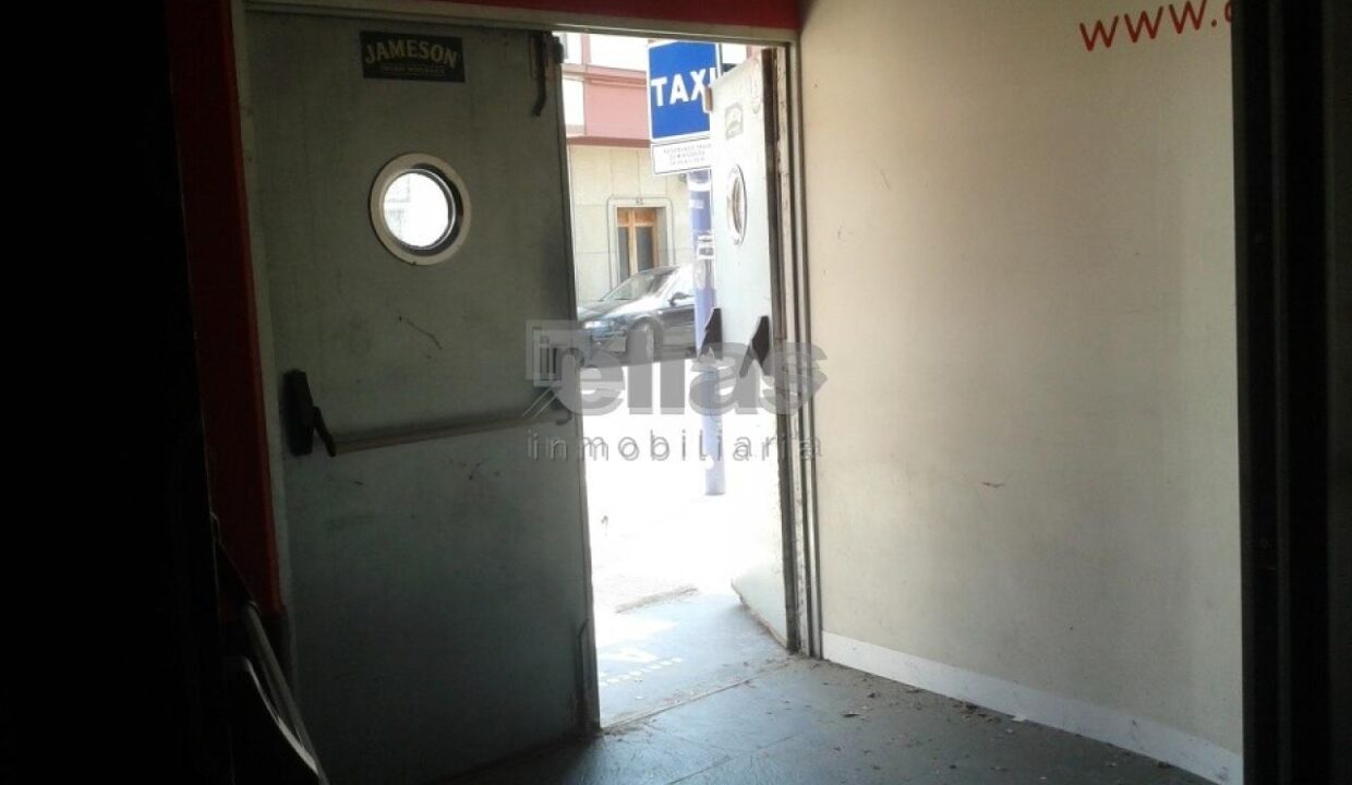 Locaux à louer à Ponteceso