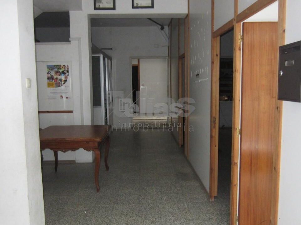 Räumlichkeiten zur Miete in Corme