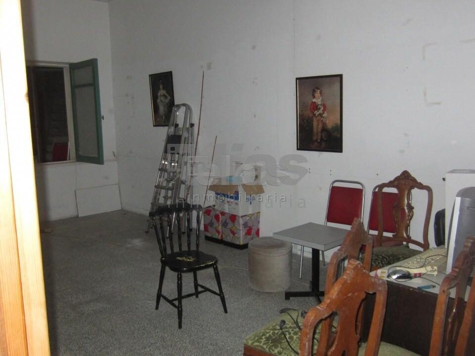 Räumlichkeiten zur Miete in Corme