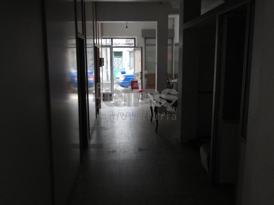 Räumlichkeiten zur Miete in Corme