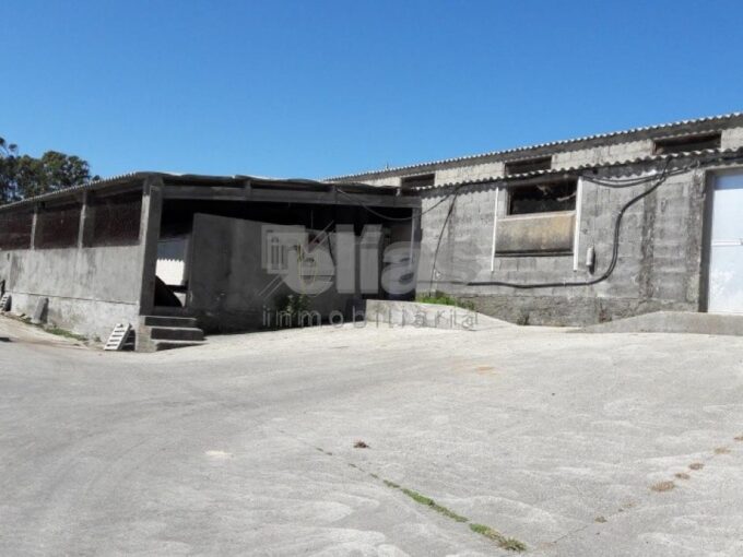 Local en venta en corme