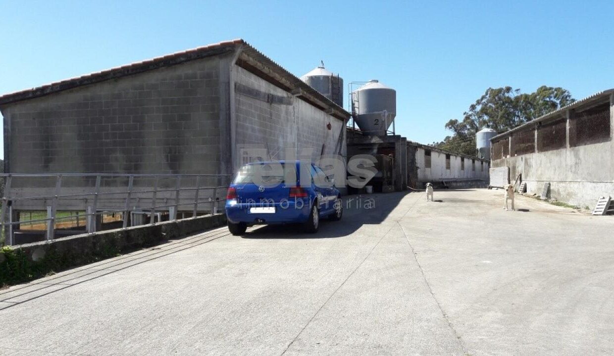 Räumlichkeiten zum Verkauf in Corme