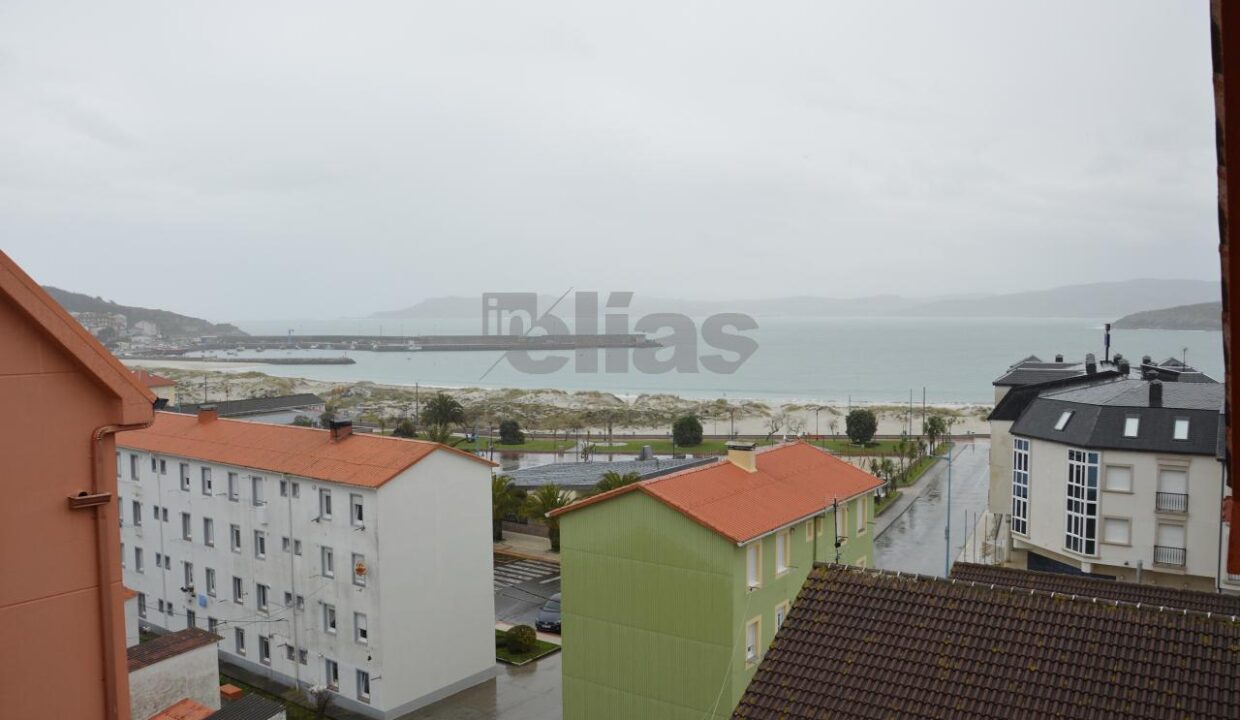 Wohnung zu verkaufen in Laxe