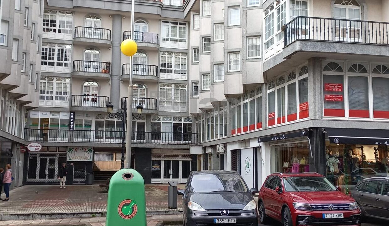 Local en venta en Baio