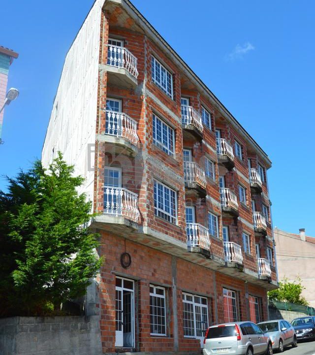 Casa en venta en Arou