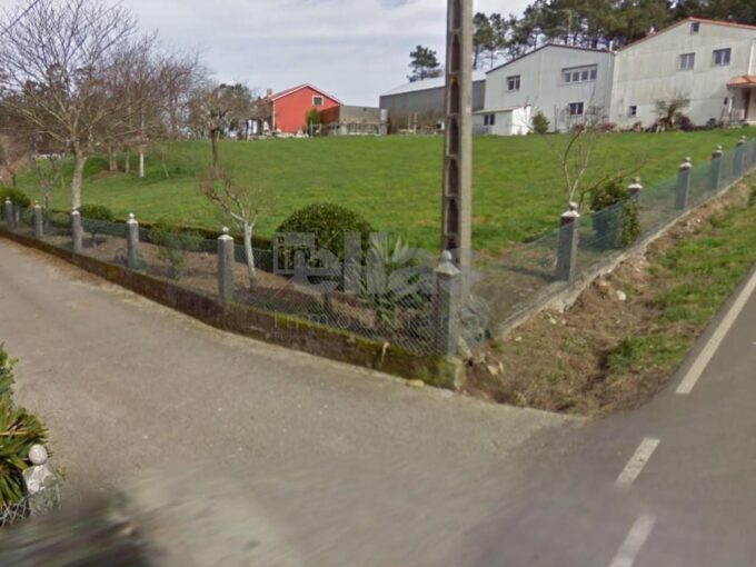 Plot for sale in Bamiro