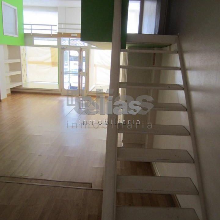 Premises for rent in Baio