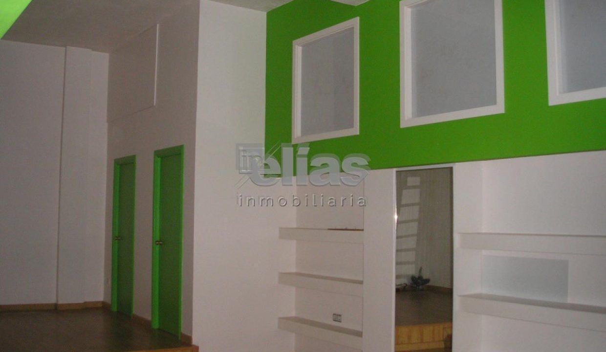Premises for rent in Baio
