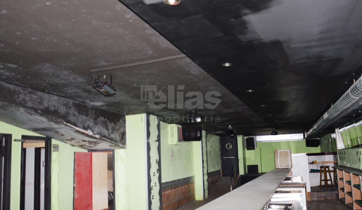 Premises for rent in Ponteceso