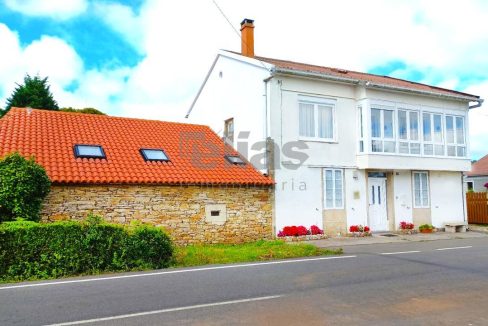 Casa en venta en Fornelos
