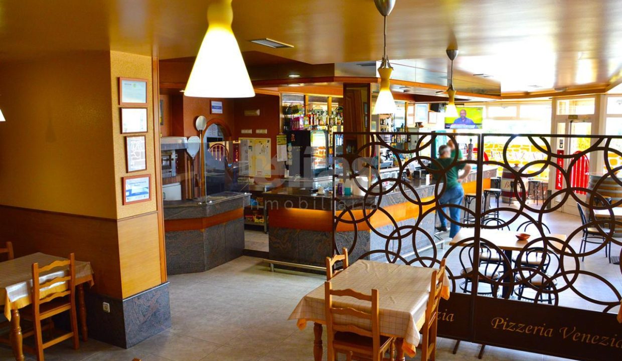 Local en venta en Zas