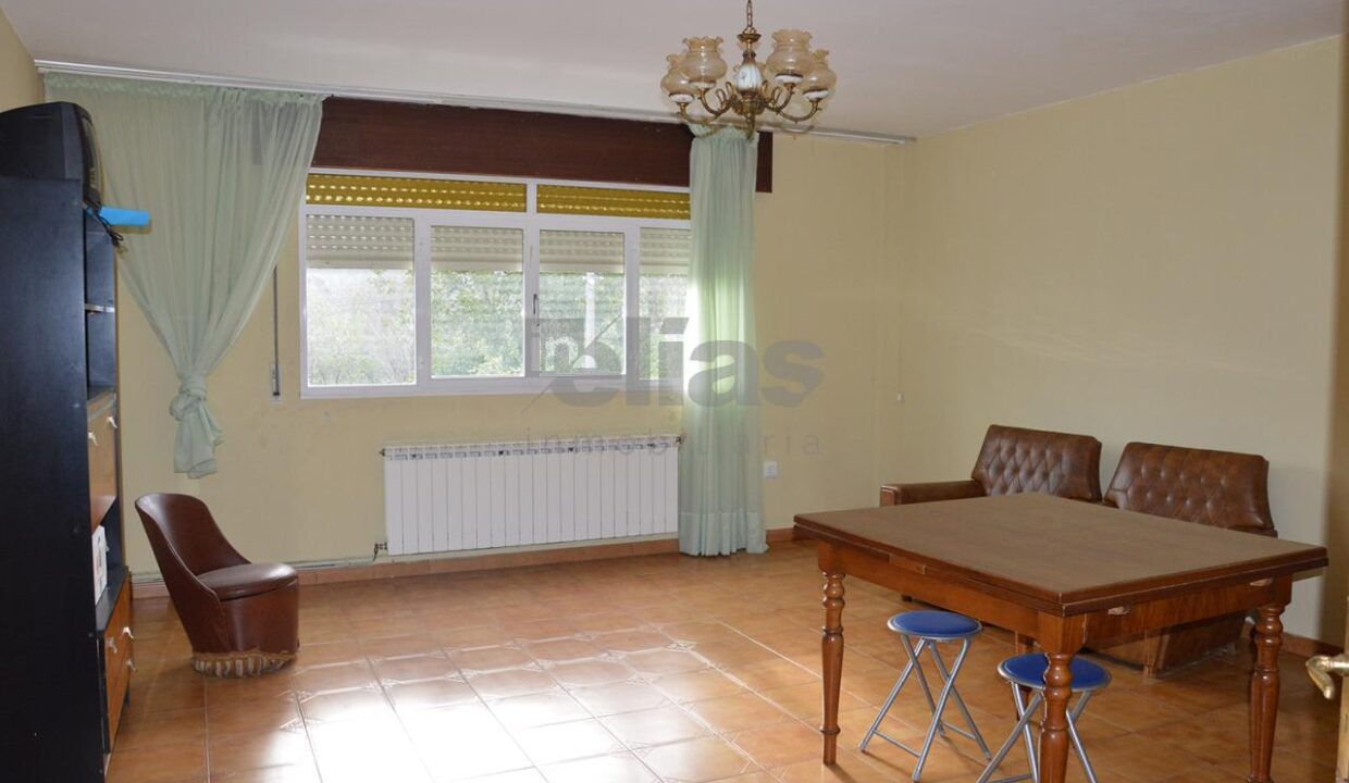 Haus zum Verkauf in Zas