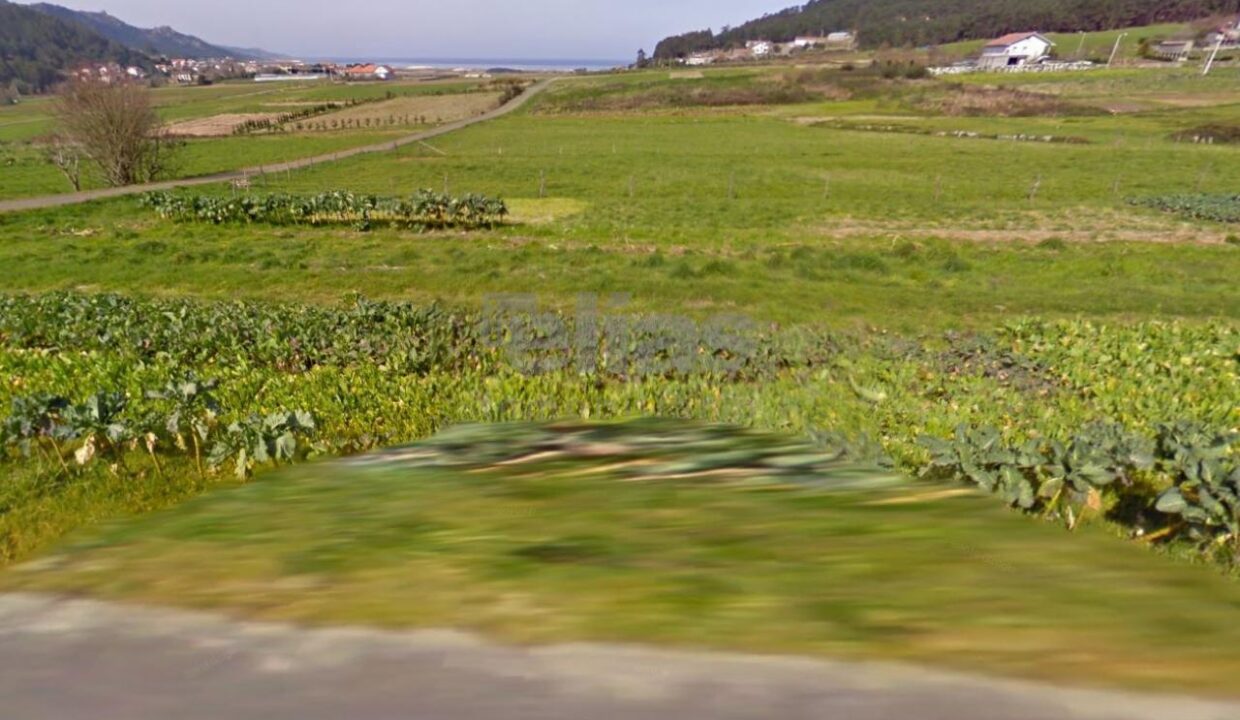 Grundstück zum Verkauf in Nande-Traba