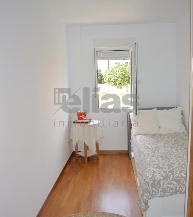 Piso en alquiler en Laxe