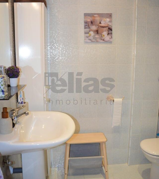 Piso en alquiler en Laxe