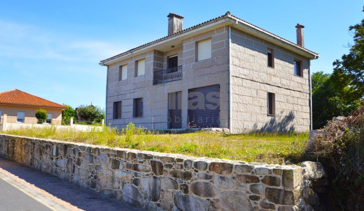 Casa en venta en Vimianzo
