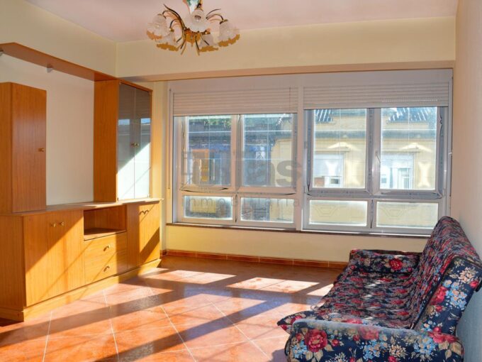 Piso en venta en Vimianzo