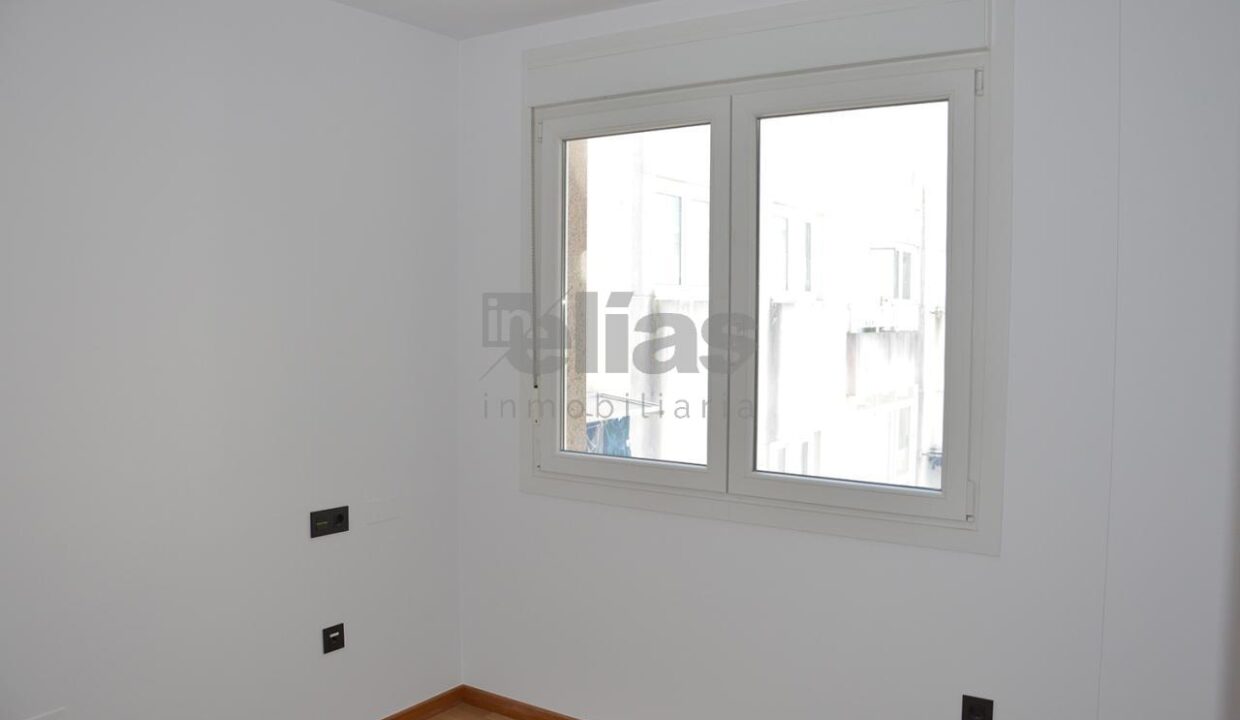 Piso en venta en Laxe