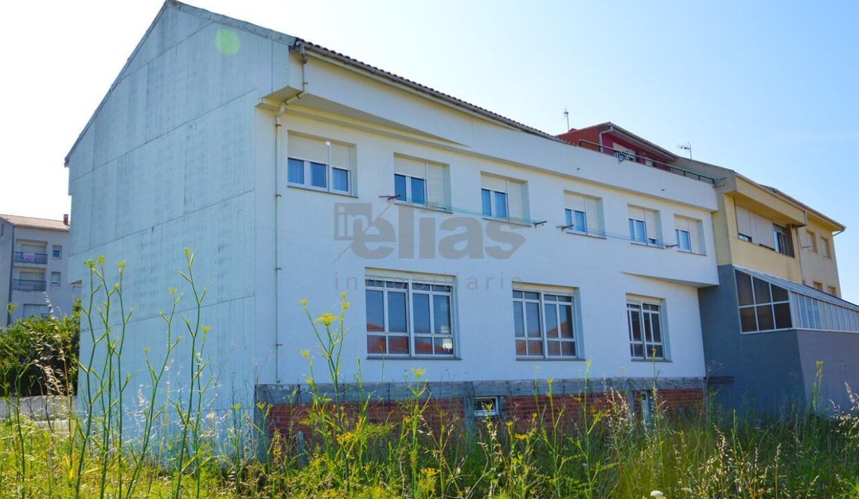 Piso en venta en Laxe