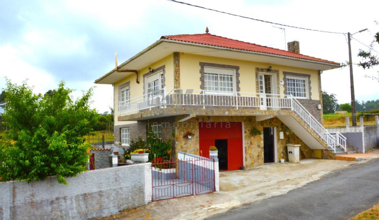 Casa en venta en Muxía