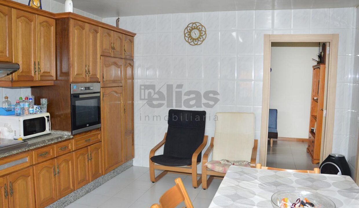 House for sale in Zas