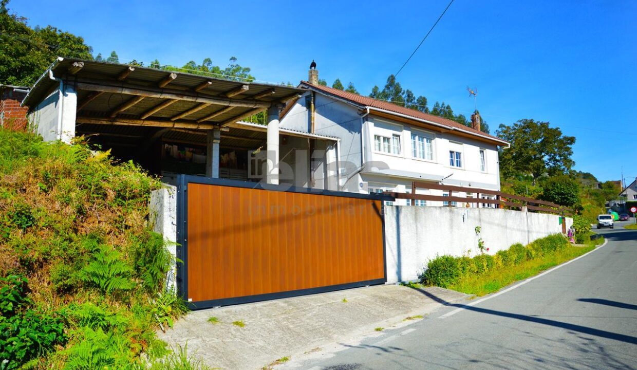 Haus in Cundins zu verkaufen