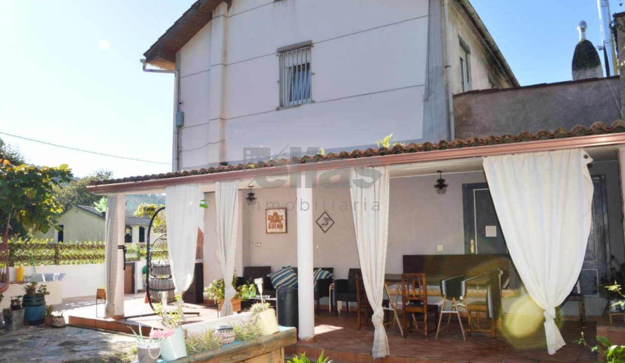 Haus in Cundins zu verkaufen