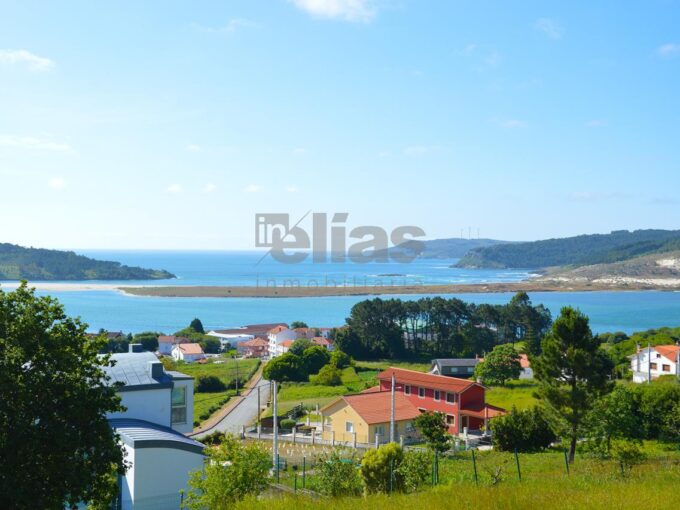 Casa en venta en Cabana de Bergantiños