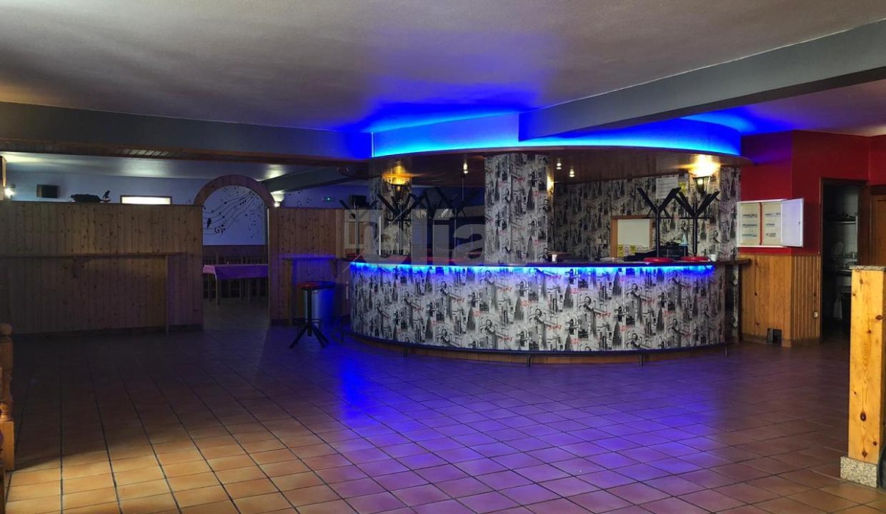 Räumlichkeiten zum Verkauf in Laxe