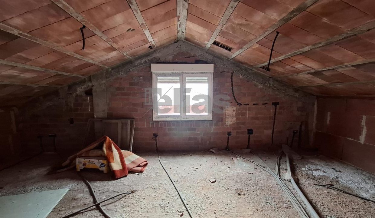 Apartment for sale in Zas