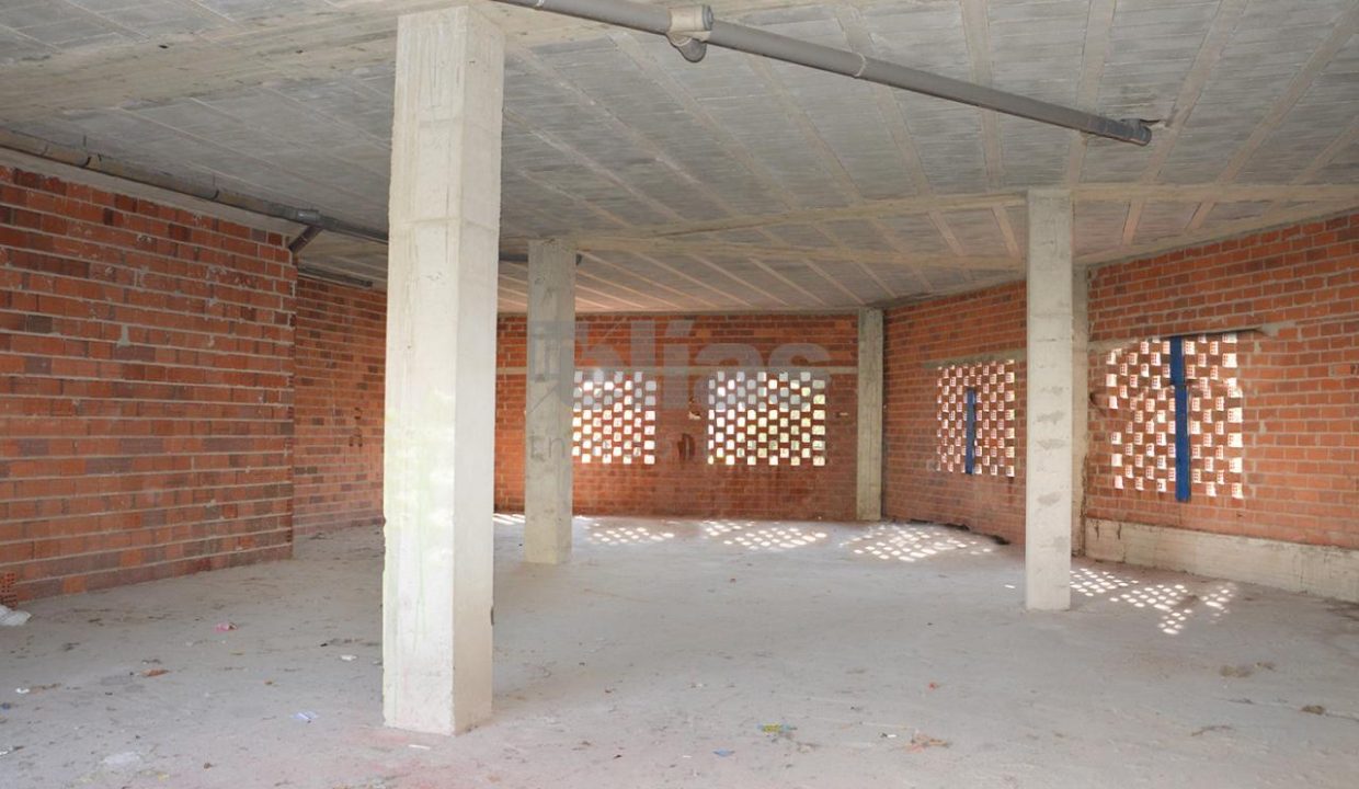 Local en venta en Camariñas