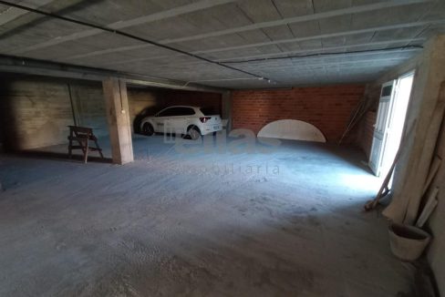 Garage zu verkaufen in Laxe