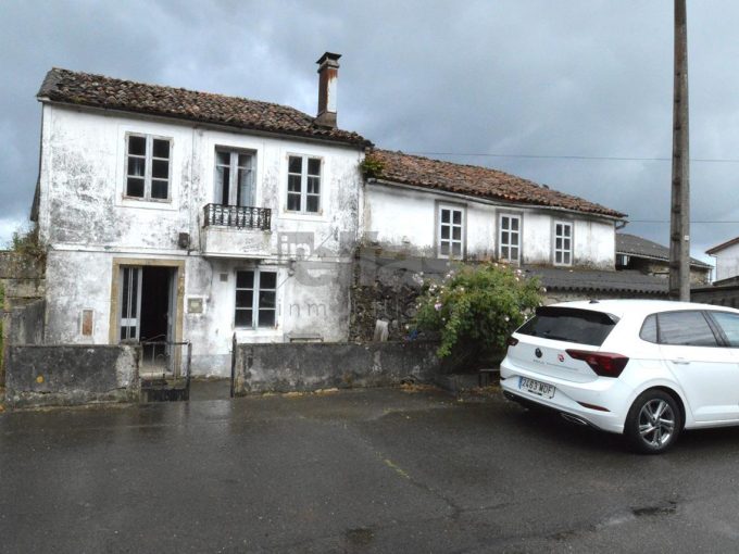 Casa en venta en Zas