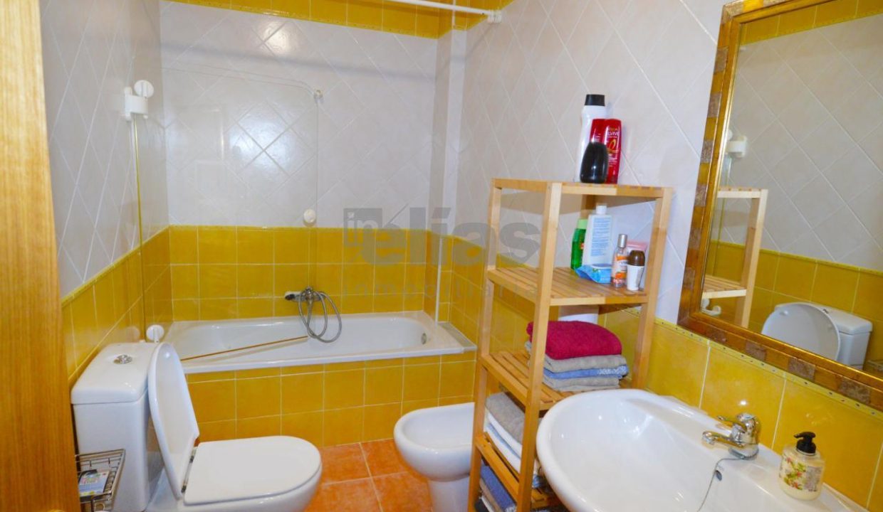 Piso en venta en Cee