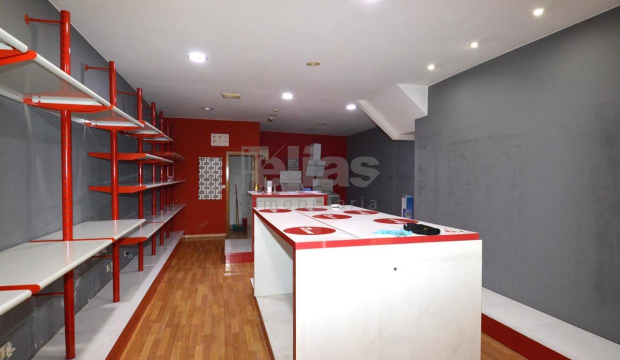Casa en venta en Cee