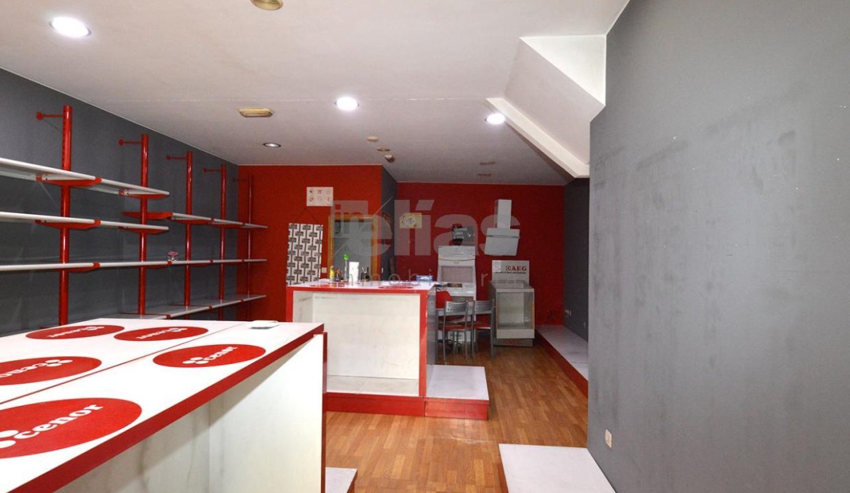 Casa en venta en Cee