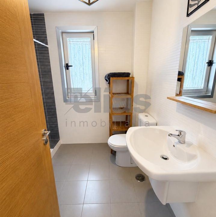 Piso en alquiler en Malpica