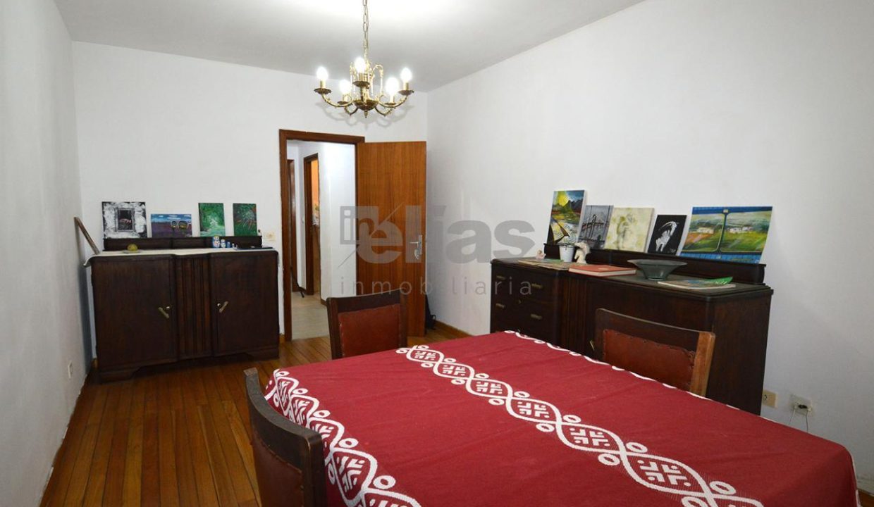 Piso en venta en Cee