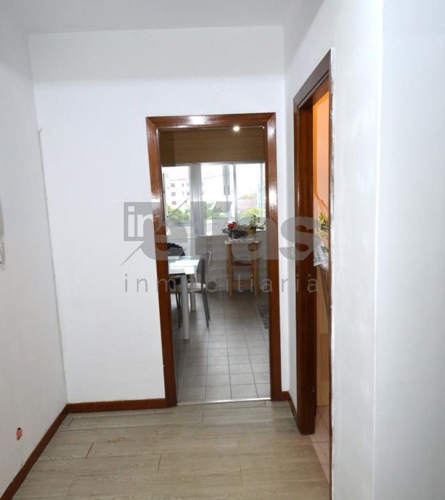 Piso en venta en Cee