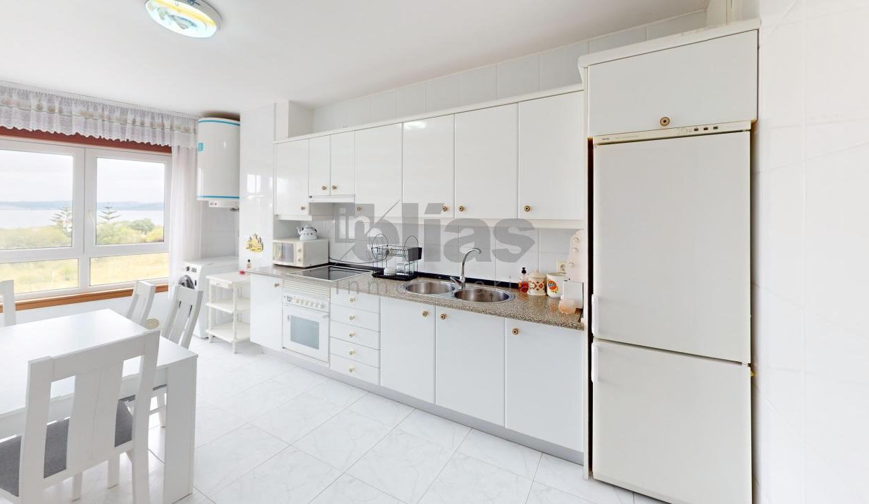 Piso en venta en Laxe