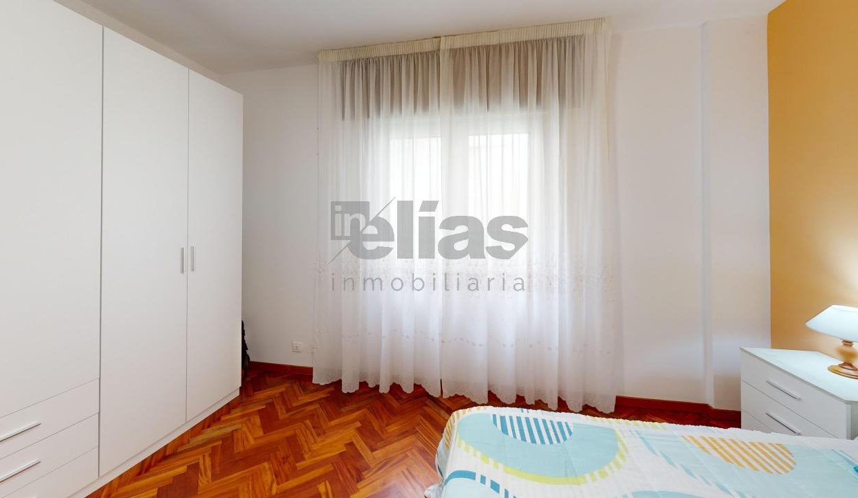 Piso en venta en Laxe