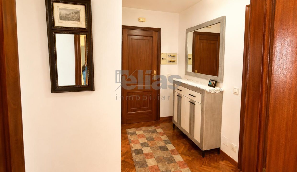 Piso en venta en Laxe
