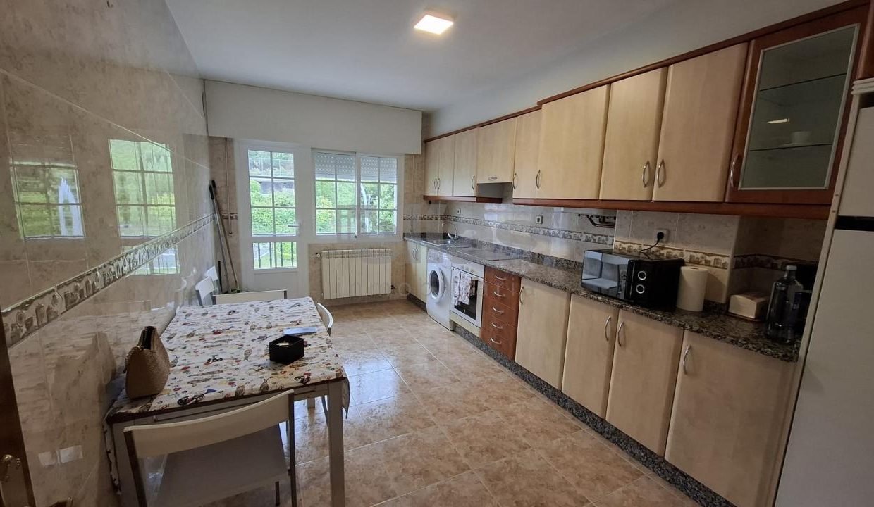 Piso en venta en Vimianzo
