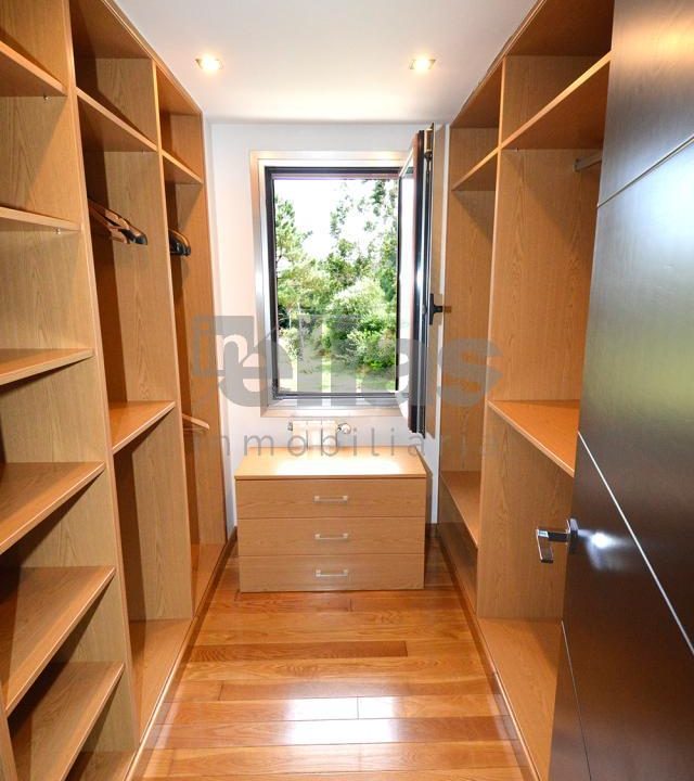 Casa en venta en Cee